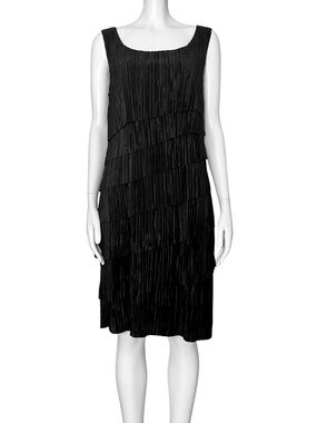 Vintage Y2K Black Tiered Midi Cocktail Dress Flapper. Medium. Party Layered